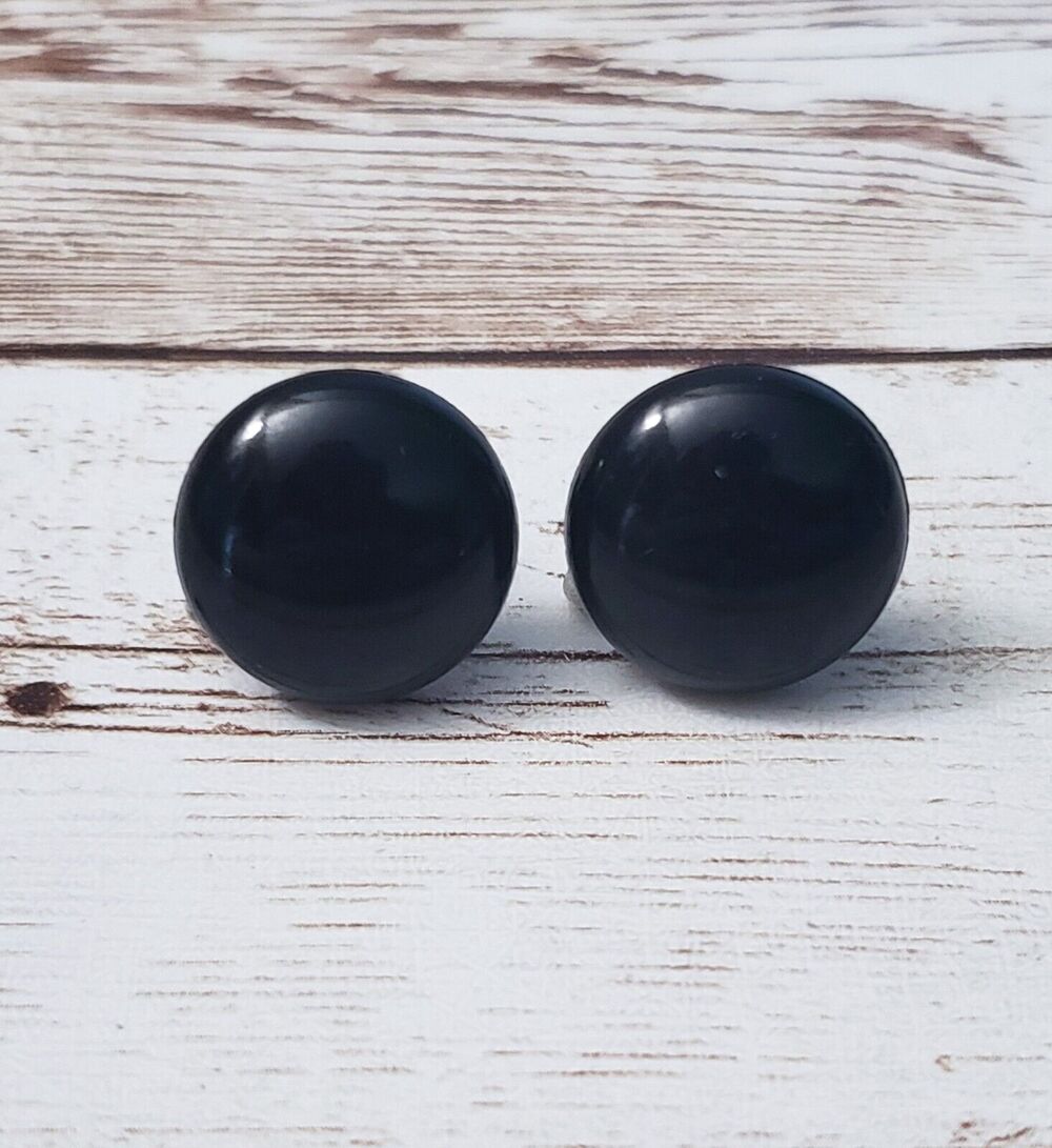 Vintage Screw On Earrings - Black Just Over 5/8"